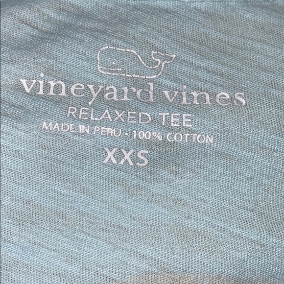 Vineyard vines tee - Picture 4 of 4